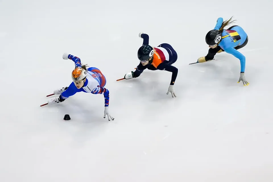 Предолимпийский чемпионат Европы по шорт-треку отменен