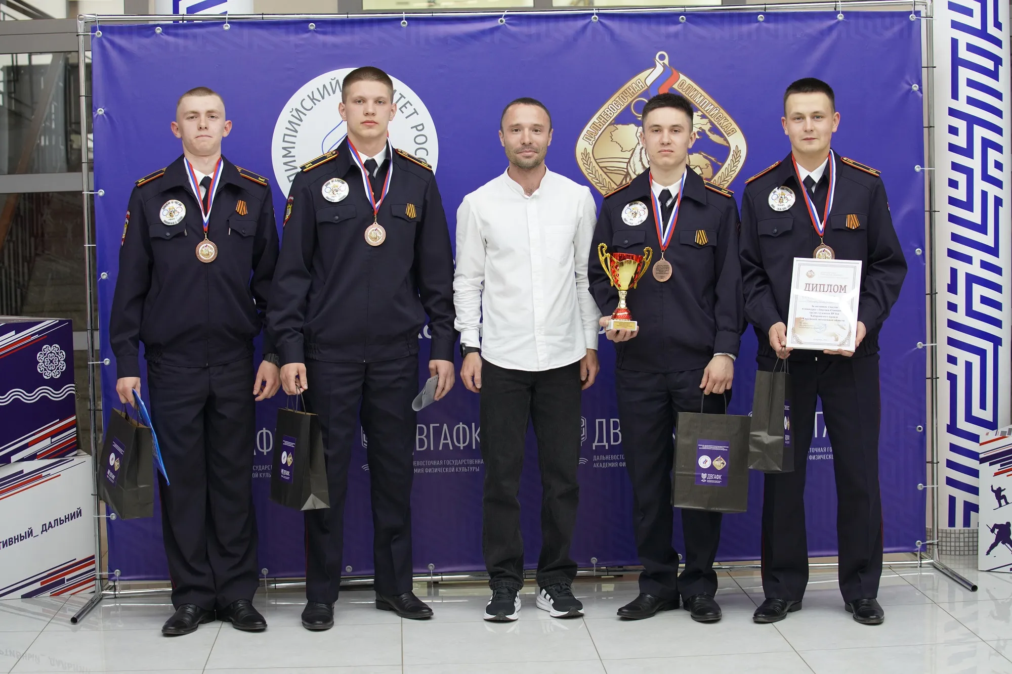 Конкурс «Знатоки Олимпизма» прошел в ДВГАФК
