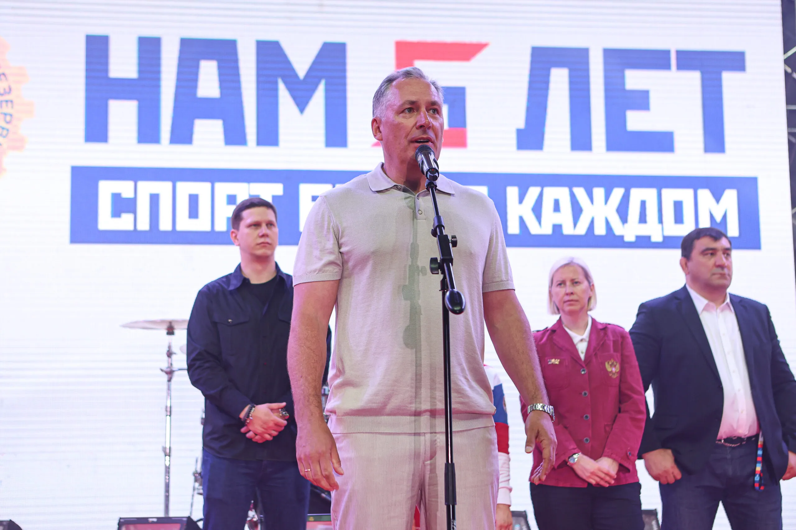 Станислав Поздняков: «Чем шире база людей, занимающихся в нашей стране спортом, тем больше новых олимпийских чемпионов будет появляться»