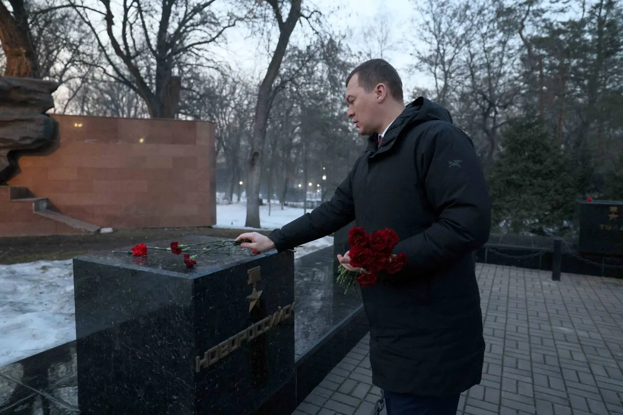 During his business trip to Kazakhstan, Mikhail Degtyarev honored the memory of the heroes of the Great Patriotic War