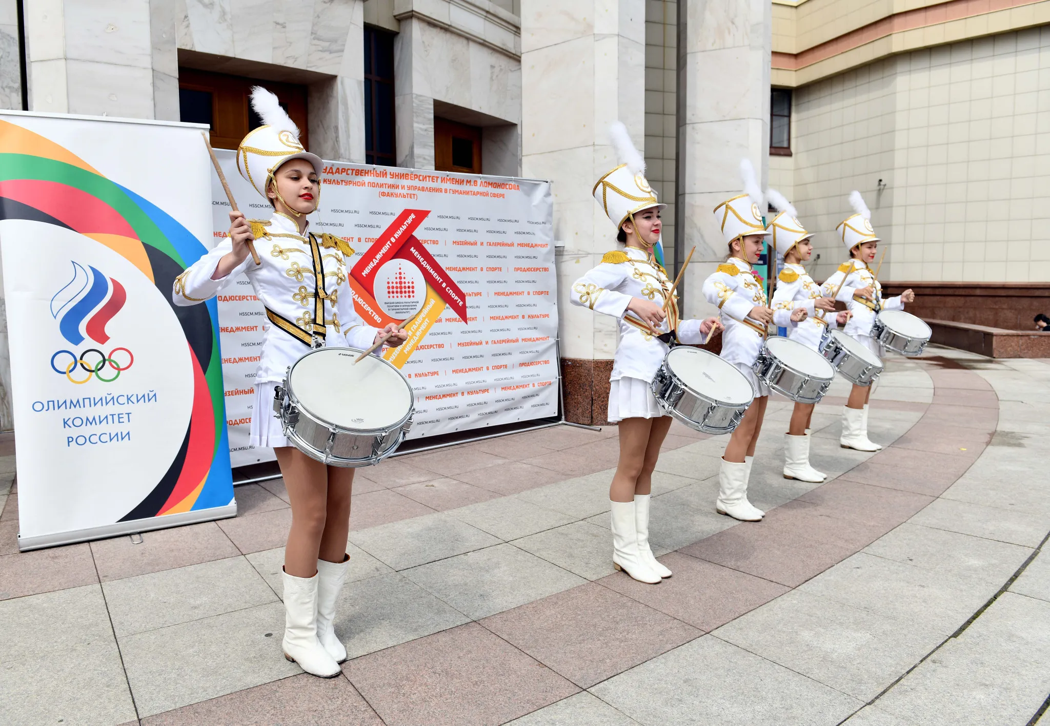 Зарядка с Олимпийскими чемпионами