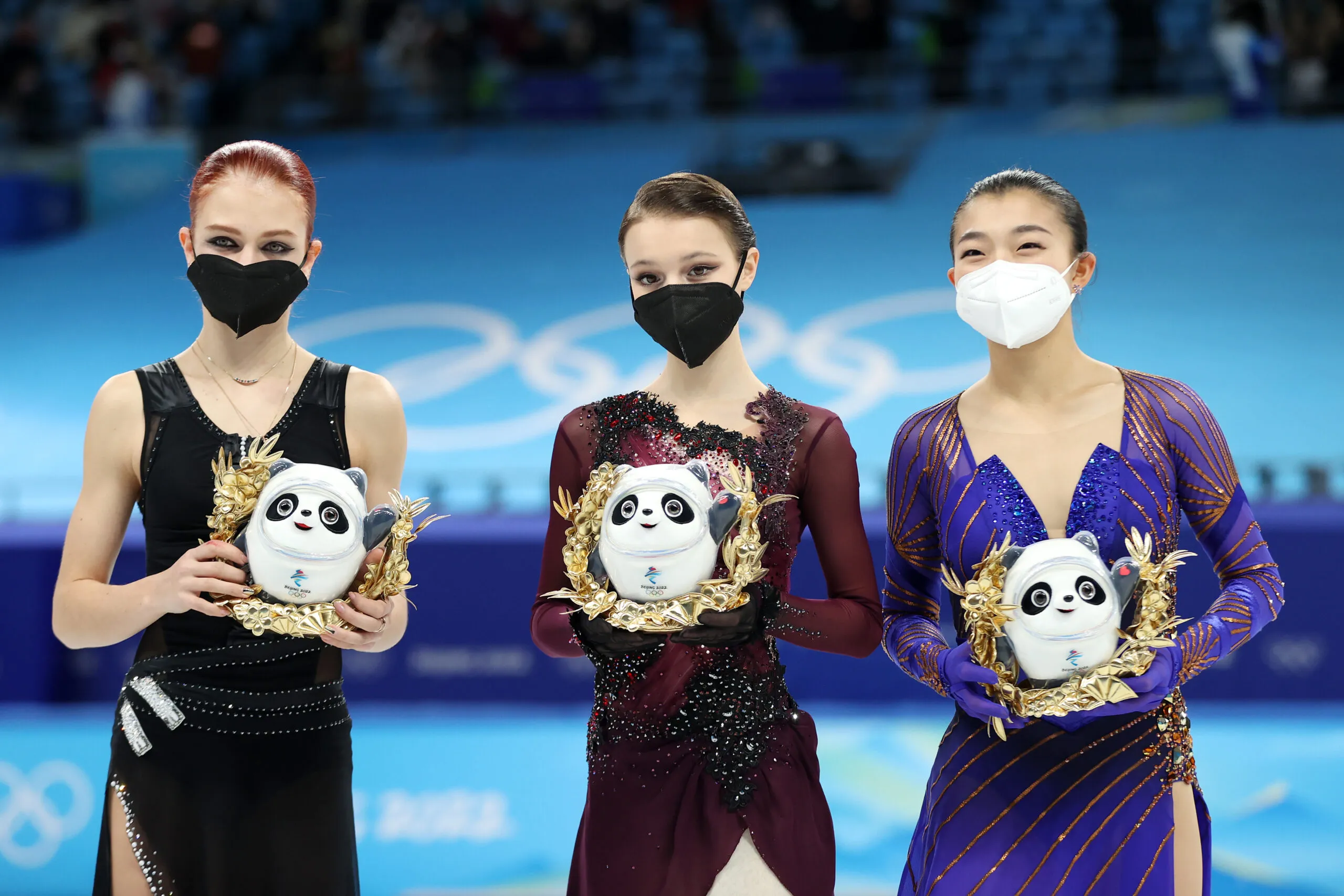 Анна Щербакова – чемпионка Олимпийских игр-2022, Александра Трусова – серебряный призер!