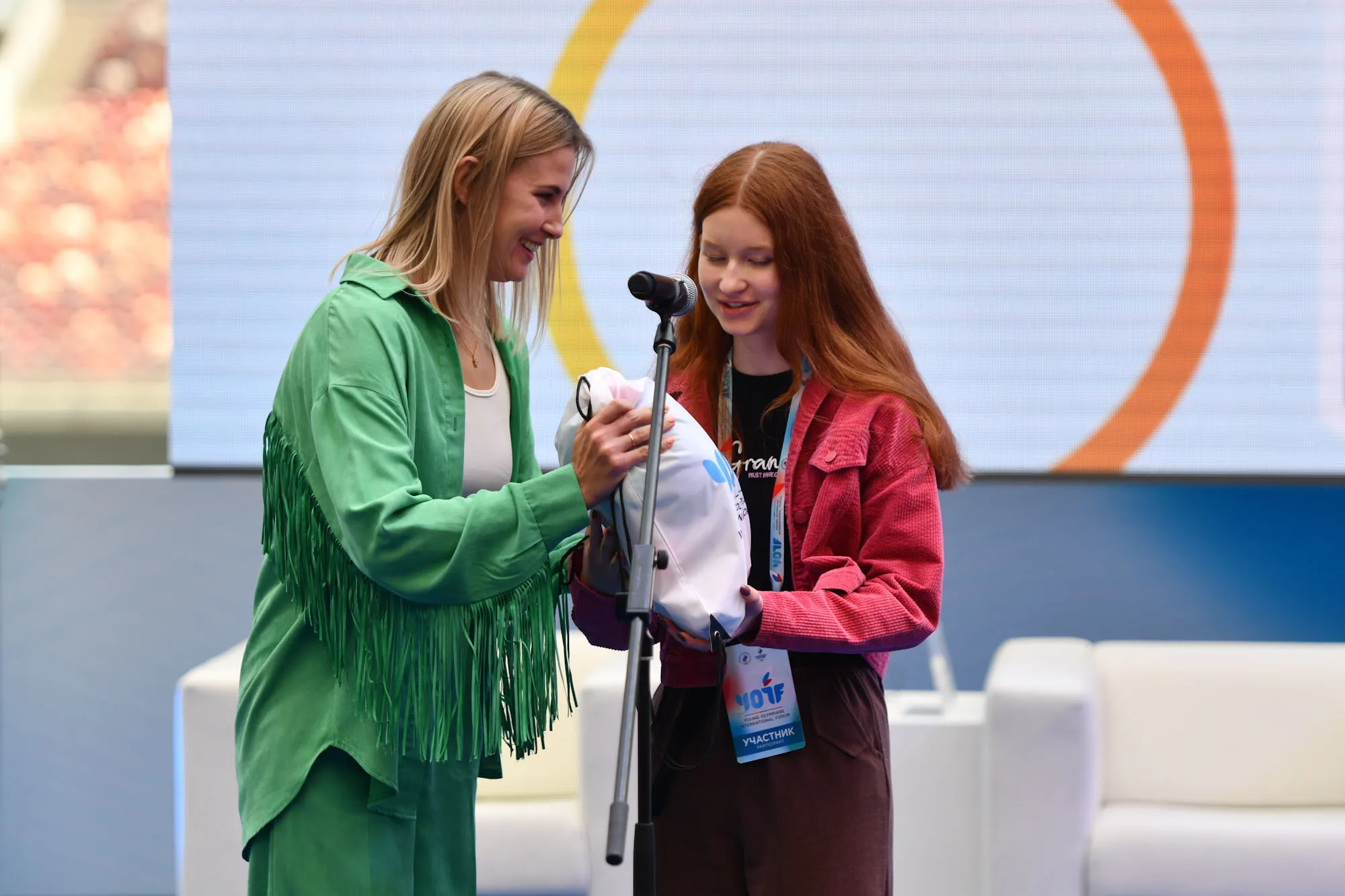 The winner of the children’s drawing competition was awarded at the Young Olympians International Forum