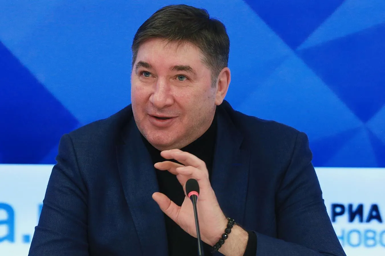 Александр Кожевников: «Матчи с белорусами и казахами дают молодым хоккеистам самое главное – игровую практику»