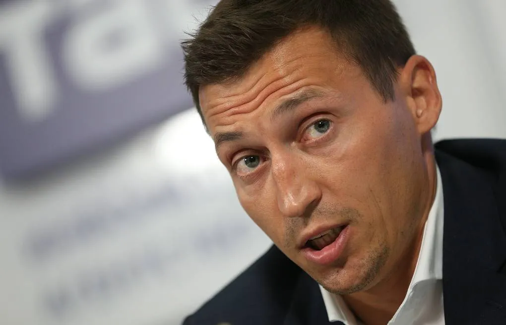 Александр Легков: «Наши спортсмены бегут на максимуме что с норвежцами, что без них»