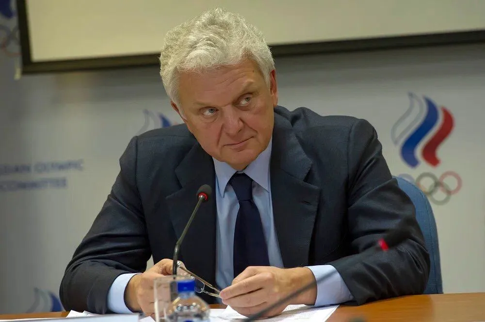Виктор Христенко: «Гольф преподается в формате третьего урока физкультуры в 19 регионах России»
