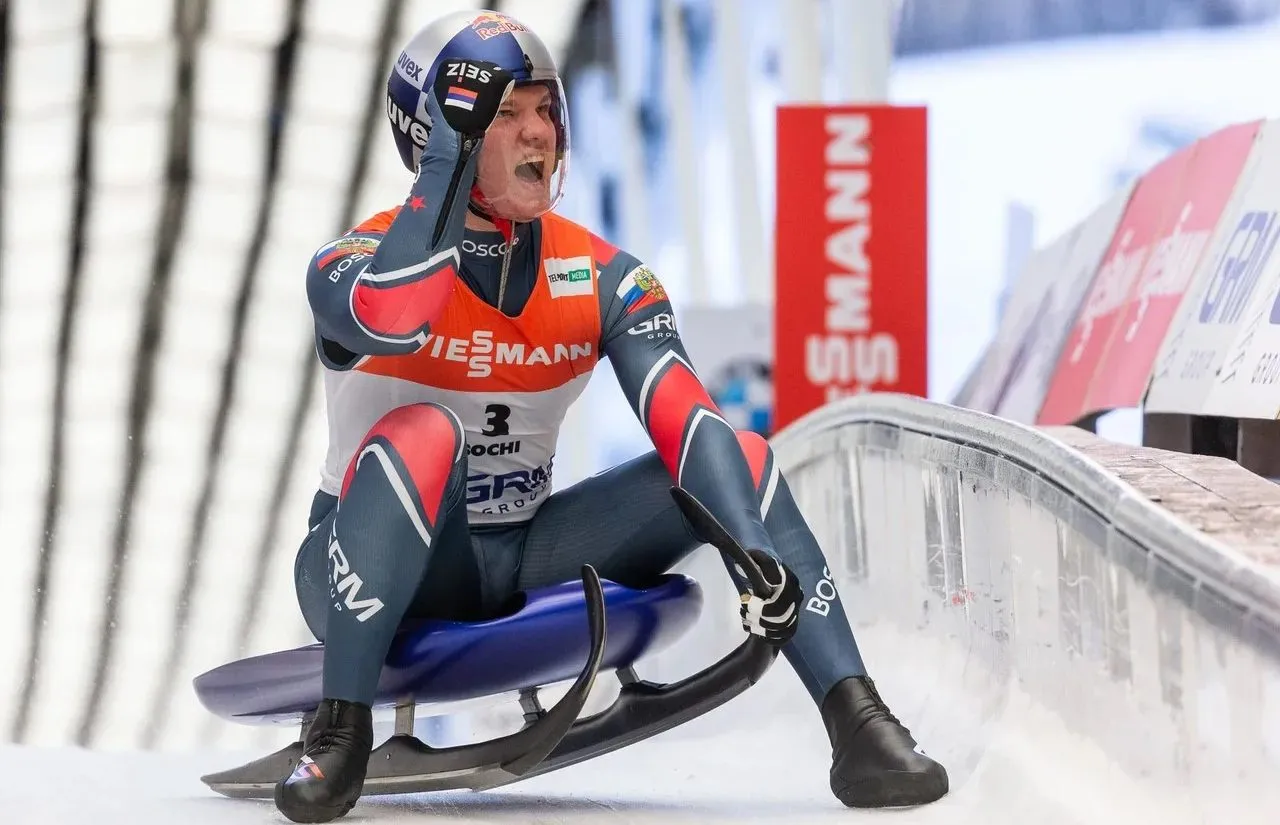 Российские саночники завершили чемпионат мира с пятью золотыми медалями