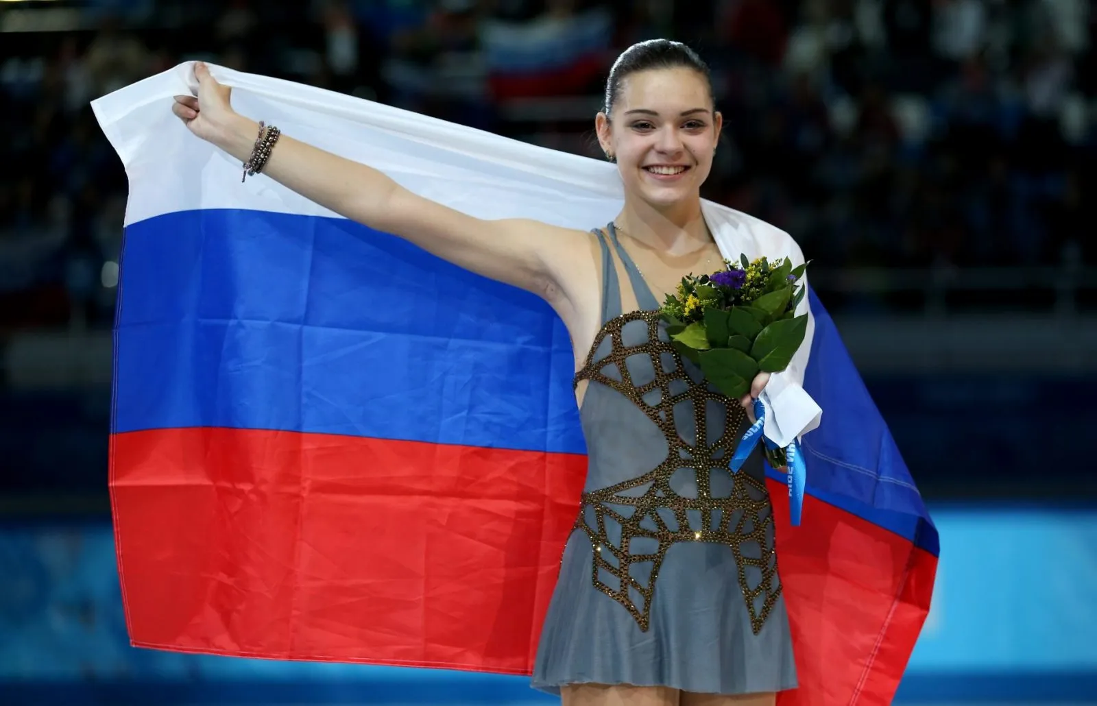Аделина Сотникова: «Привыкла дарить радость детям и взрослым»