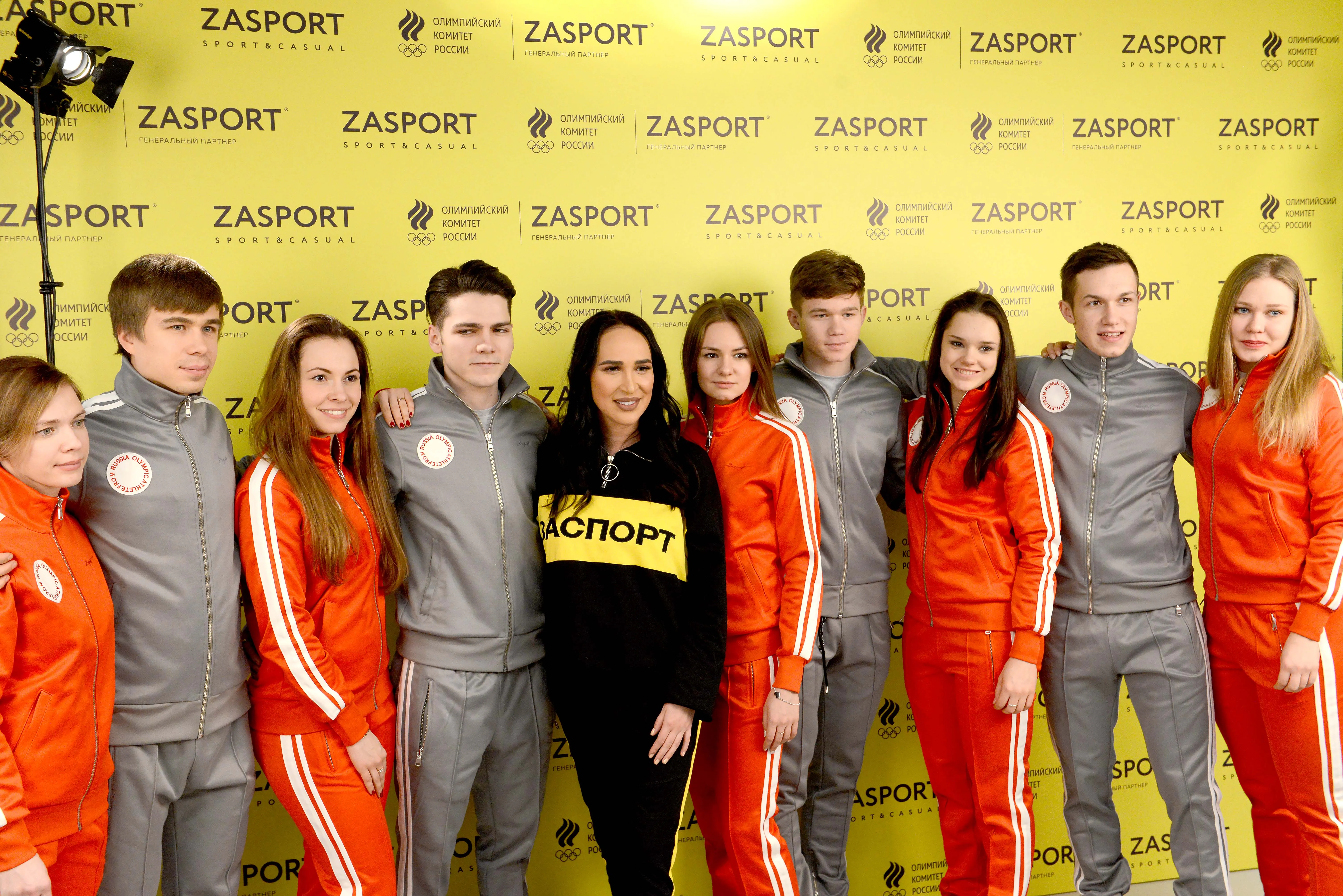 Skaters, skiers and short trackers were the first to receive ZASPORT equipment