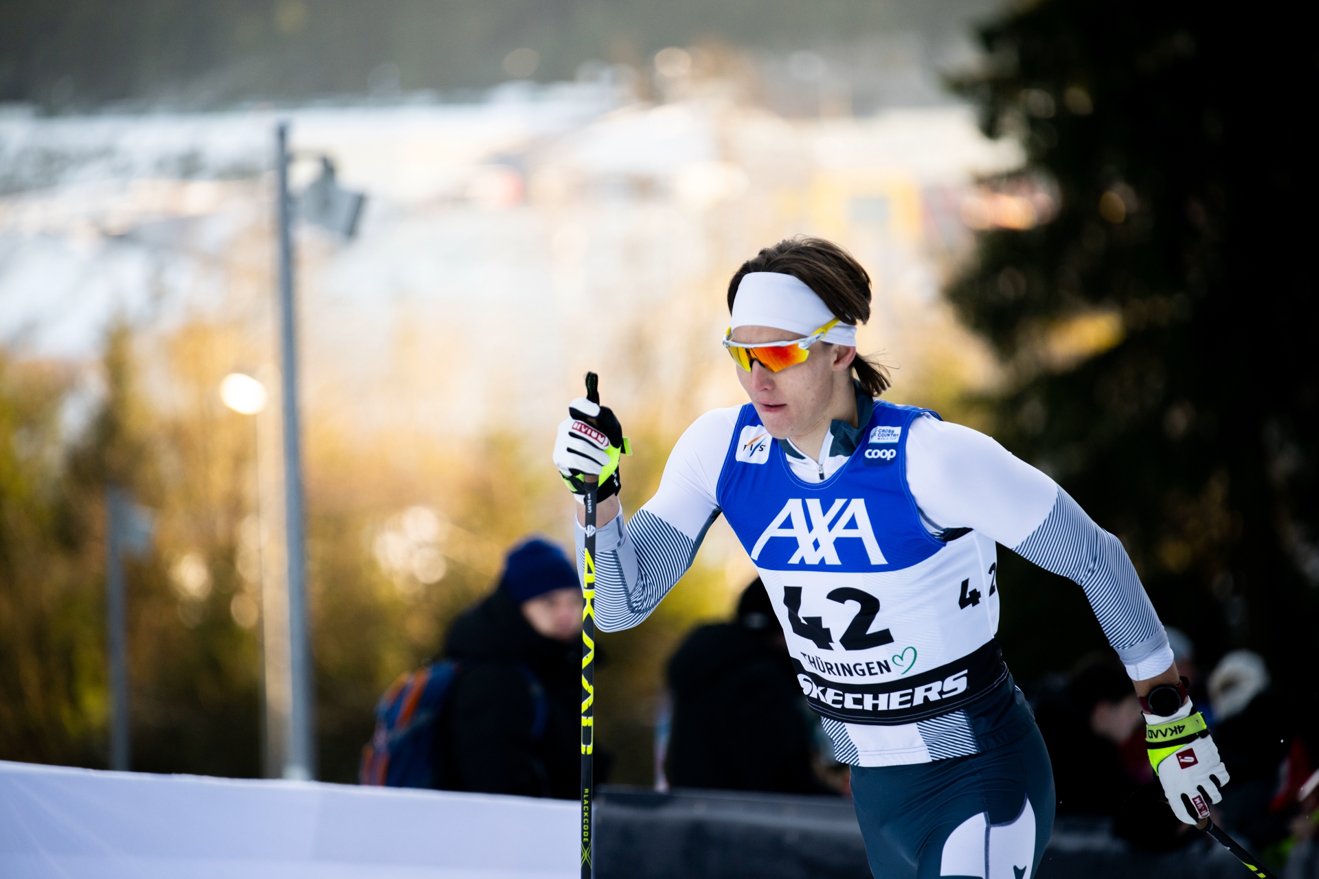 Савелий Коростелев — четвертый в скиатлоне на Играх-2026