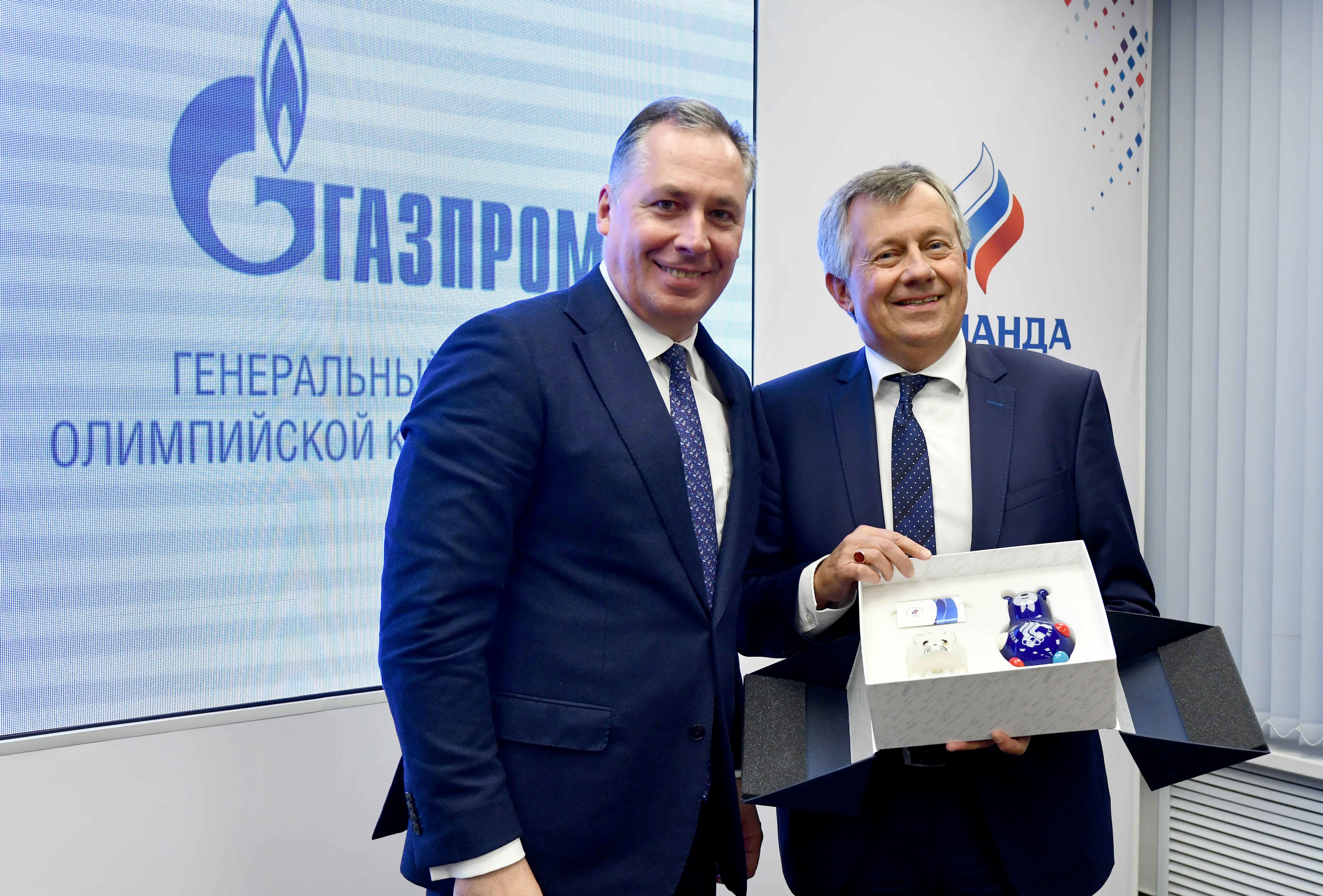 Stanislav Pozdnyakov discussed the development of handball with Michael Wiederer