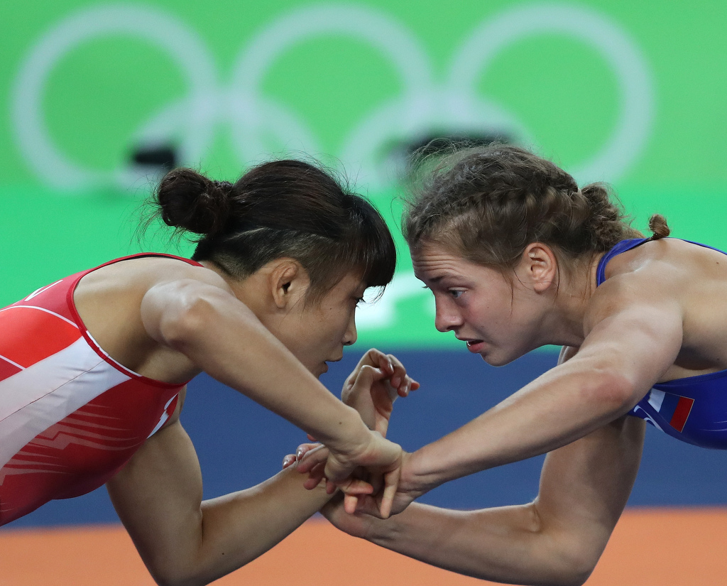 Photo gallery. Women's Wrestling.