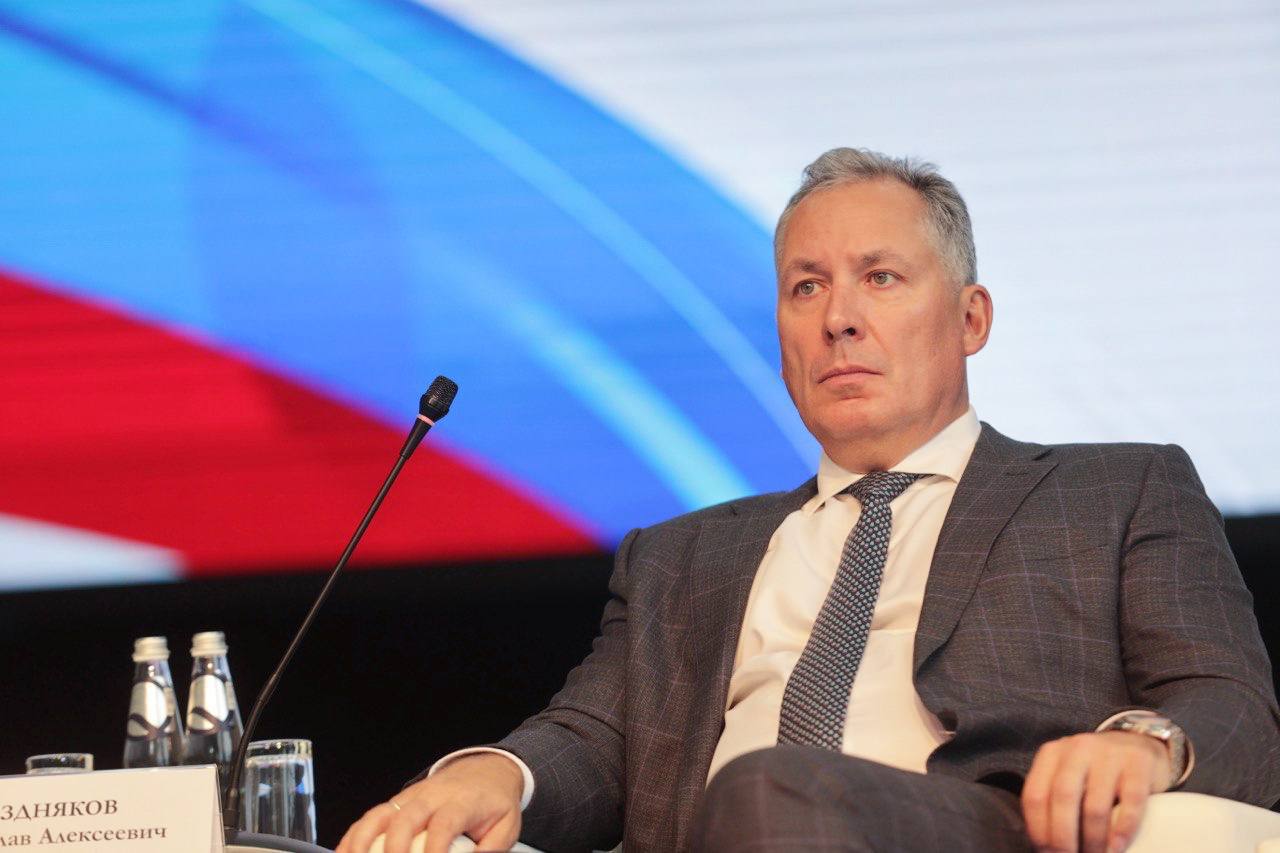 Станислав Поздняков: «Вместе мы сможем решить любые задачи на благо будущего нашей страны и подрастающих поколений»