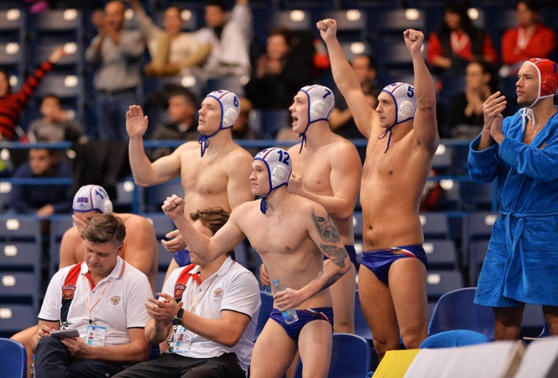 Men’s Water Polo team starts with a win