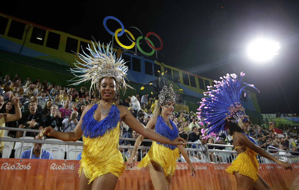 Photo Gallery - Beach Volleyball