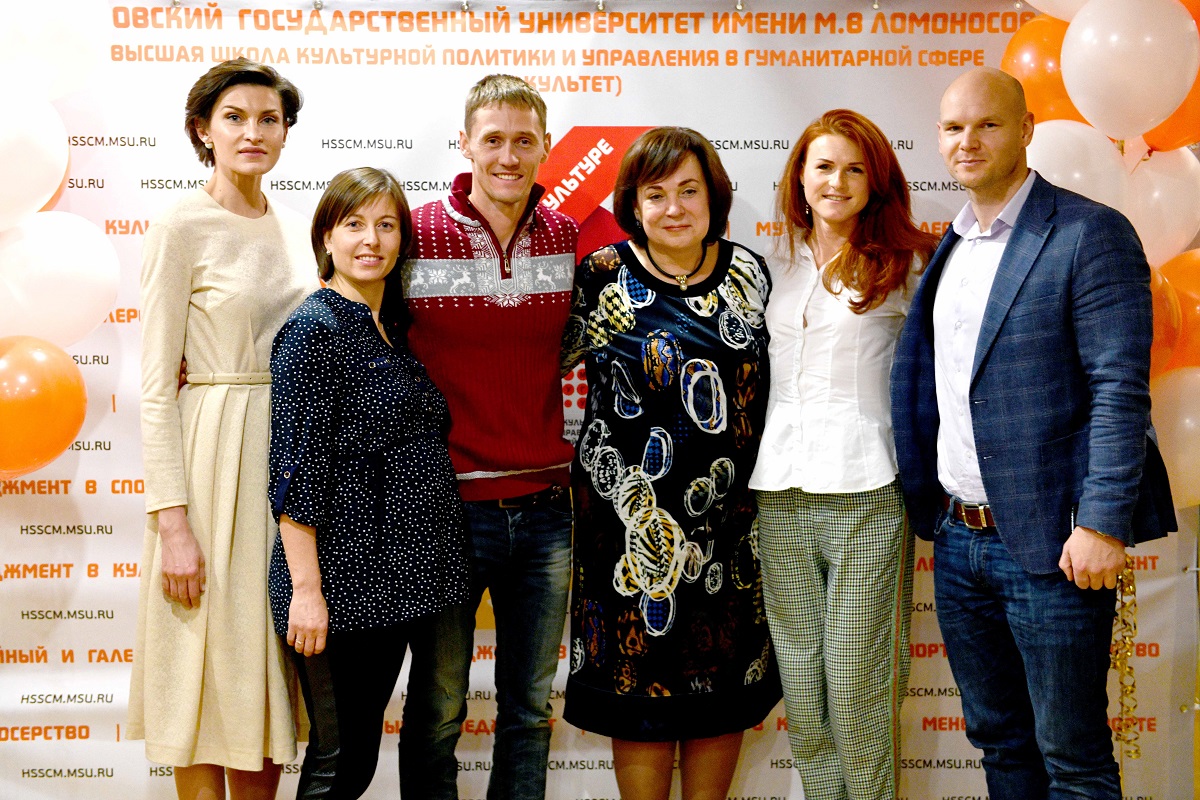 Елена Халипова: «Великая приходила на зачеты, а с её грудным ребенком занимался брат»