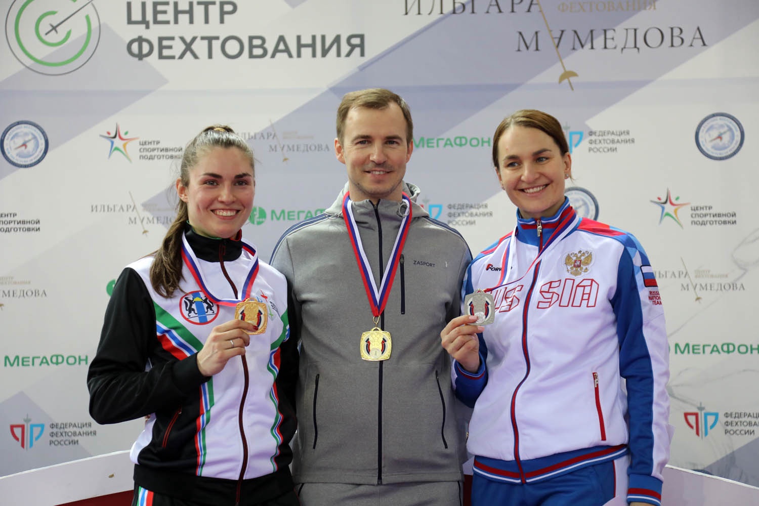 София Лоханова подтвердила статус сильнейшей саблистки России!